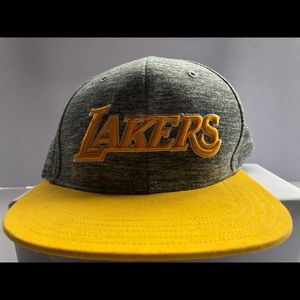 Los Angeles Lakers SnapBack by adidas